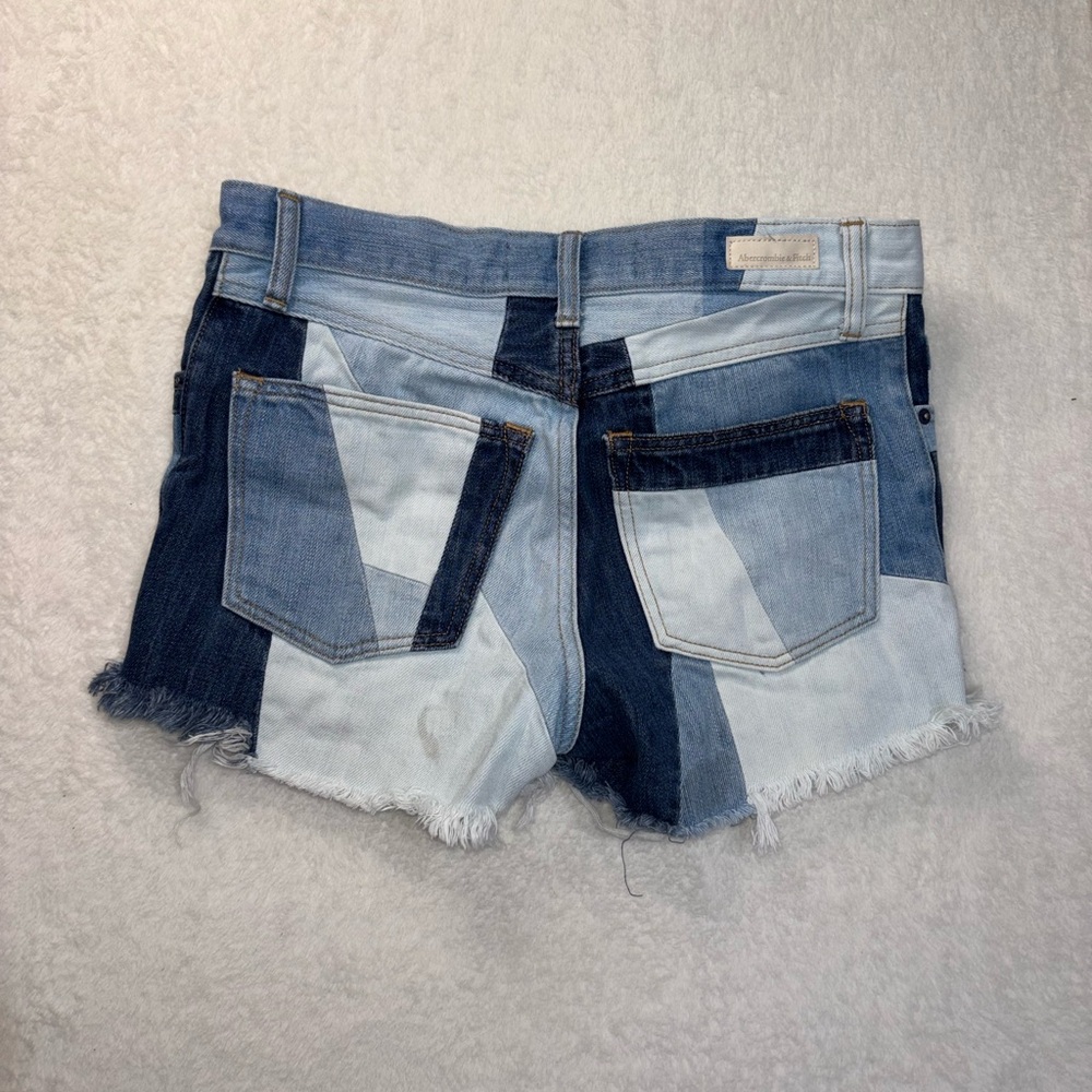 Abercrombie & Fitch Multi-Blue patchwork high rise Jean boho chic Shorts Size 0 - Picture 9 of 12
